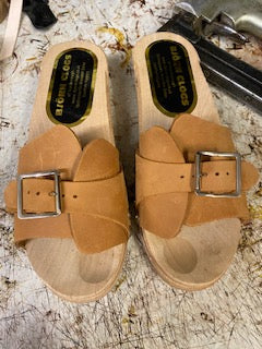 Open toe 2024 mule sandals